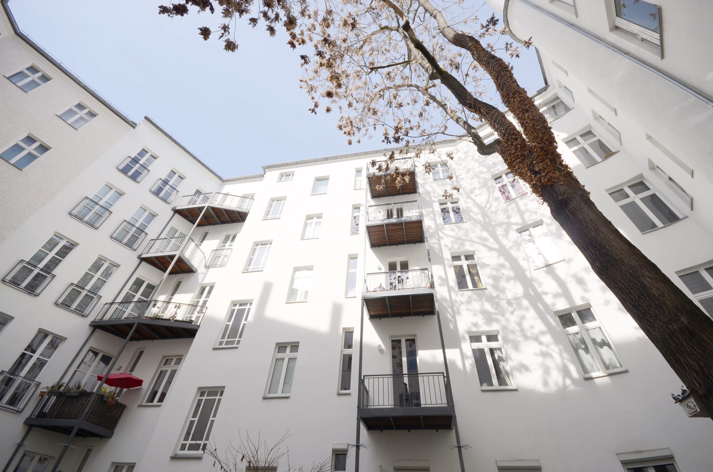 Period façade of Droysenstraße 2, Berlin-Charlottenburg